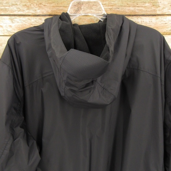 L.L. Bean Black Zipper/Velcro Hooded Windbreaker Mid-Length Men's Jacket - Picture 12 of 16